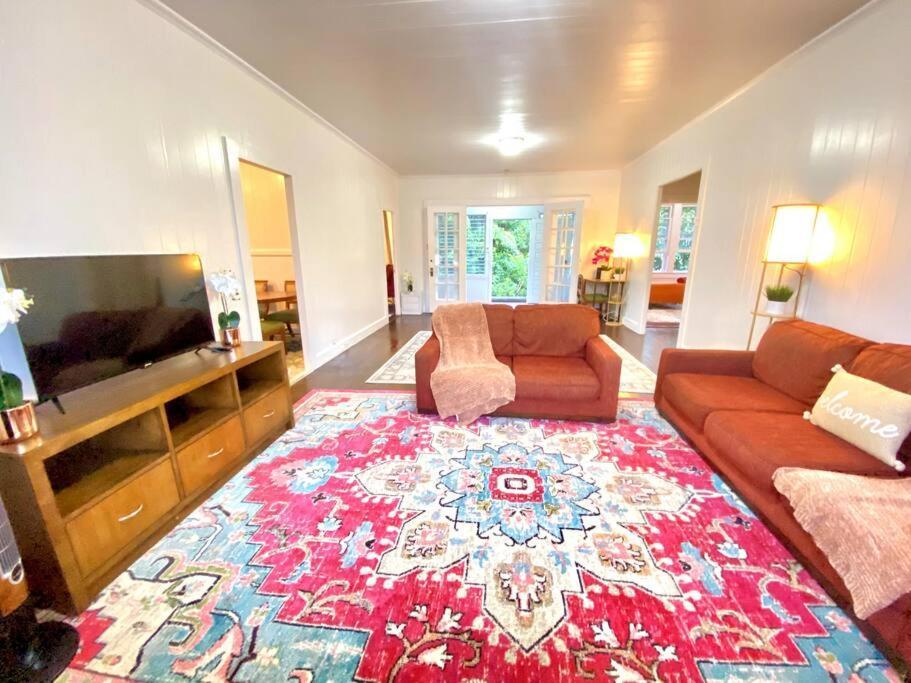 Your Hilo Homebase - Lovely 3 Bedroom In Heart Of Hilo With Ac! 외부 사진