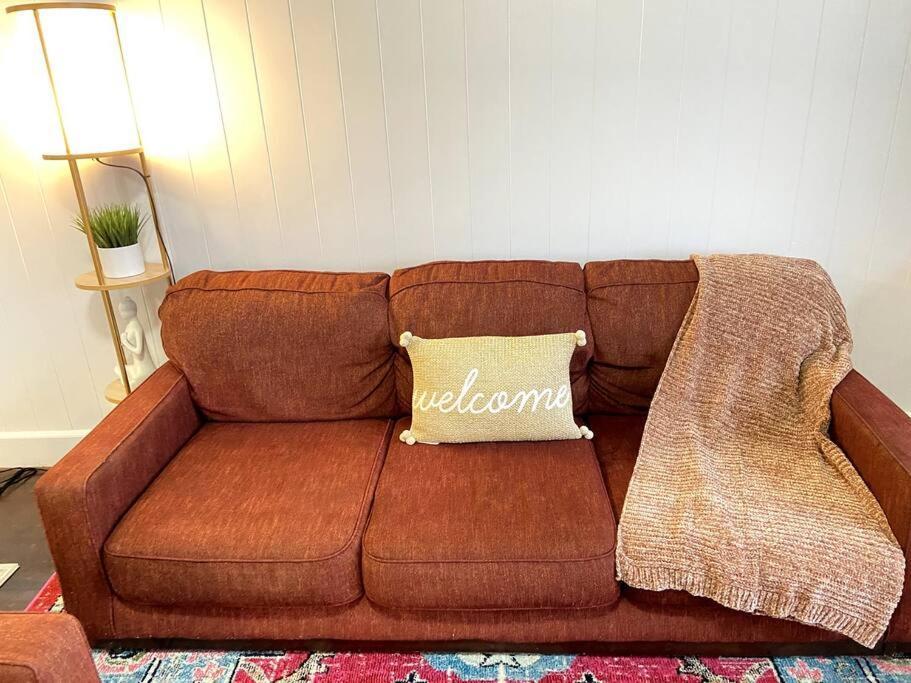 Your Hilo Homebase - Lovely 3 Bedroom In Heart Of Hilo With Ac! 외부 사진